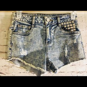 Size 0 Washed out ripped Jean Summer Shorts